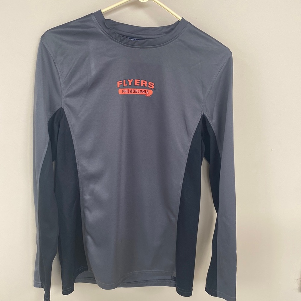 Philadelphia Flyers long sleeve shirt